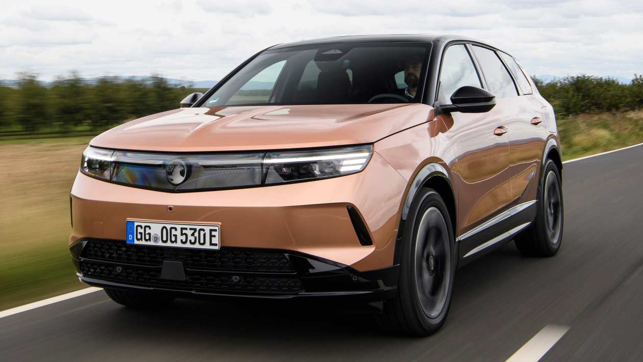 Vauxhall Grandland Engines, performance & drive Auto Express